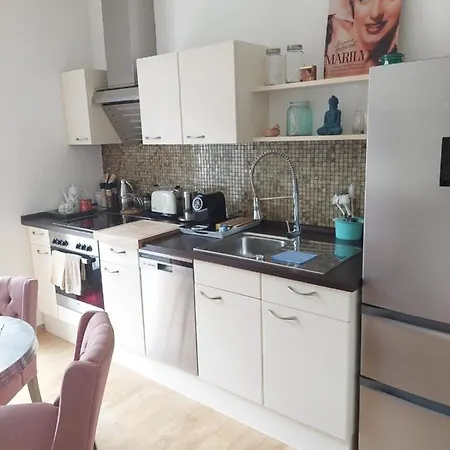 Modernes 65Qm Apartment Im Herzen Schwerins Schwerin  Buitenkant foto