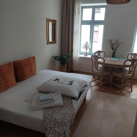 Modernes 65Qm Apartment Im Herzen Schwerins Schwerin  Buitenkant foto